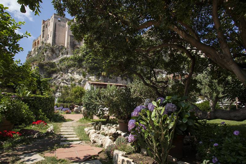Tropea Residence sul mare Le Roccette Club 06